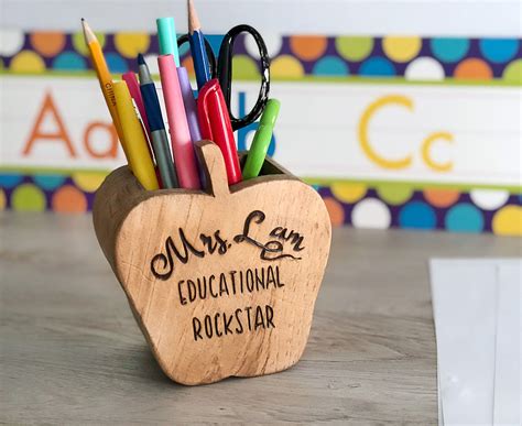 personalised teacher day gift ideas